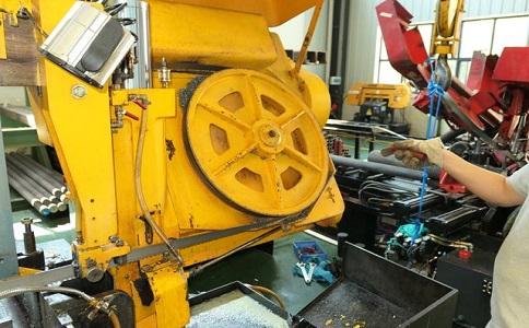 如何解决兴义卧式金属带锯床切削时出现的断带现象？